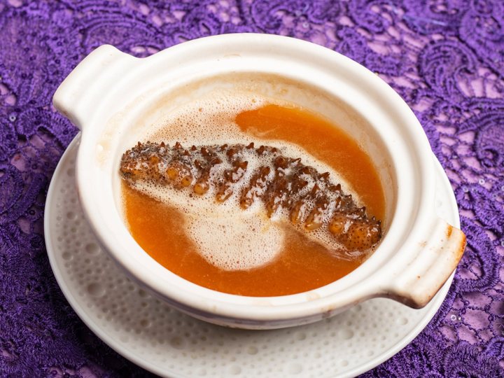 餐廳實作野生刺參盅